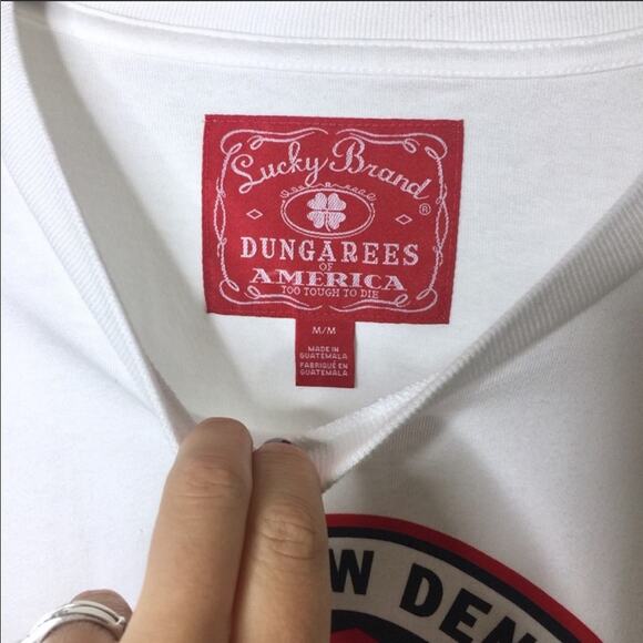 Lucky Brand The New Denim Standard Graphic Tee Size Medium - Picture 3 of 7